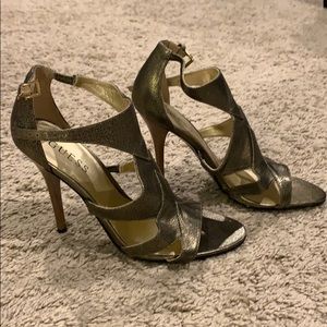 Guess High Heels